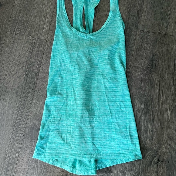 Champion G86 Athletic Tank Top Women’s Small Turquoise Racerback running yoga sm - Picture 2 of 4